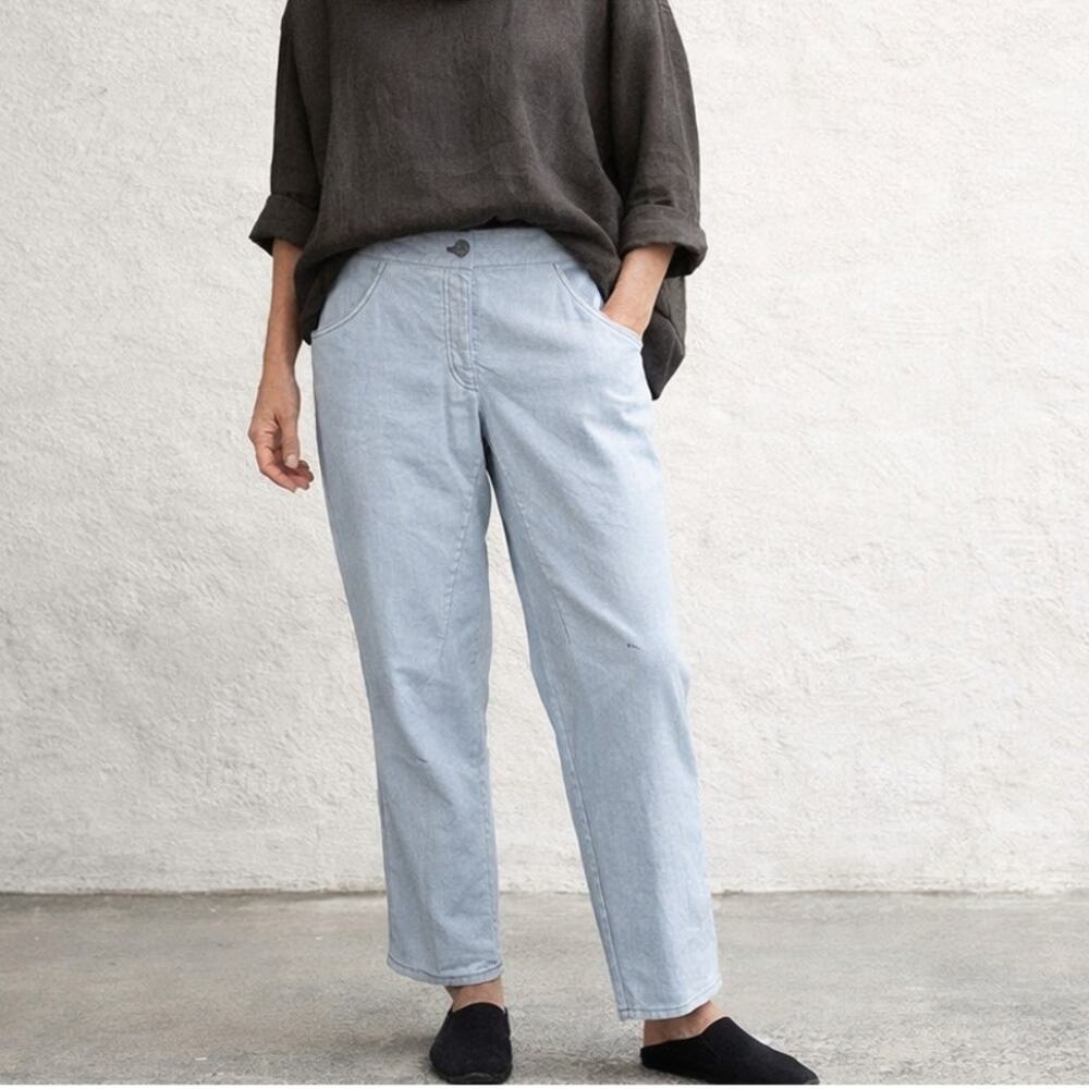 OSKA Women's Light blue Trouser Pants size 2 fit 30w